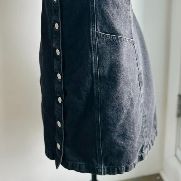 Levi’s Washed Black Denim Button-Front Short Dress with Pockets – US M - Picture 3 of 12